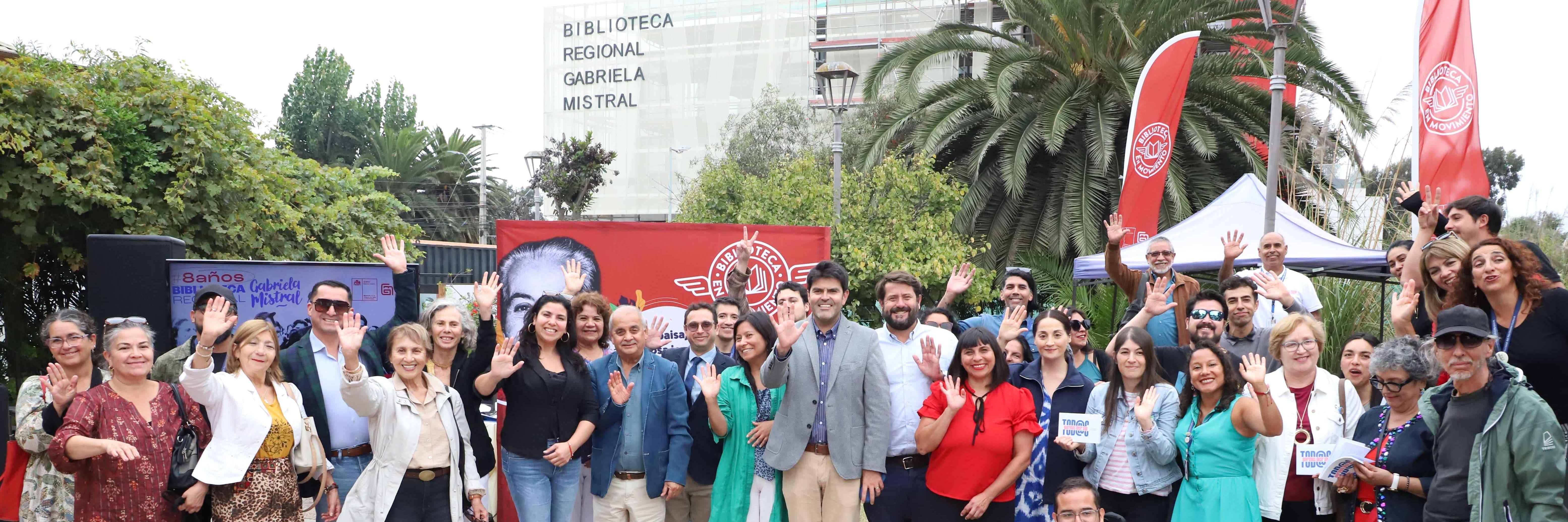 Celebración los 8 años de la Biblioteca Regional Gabriela Mistral 