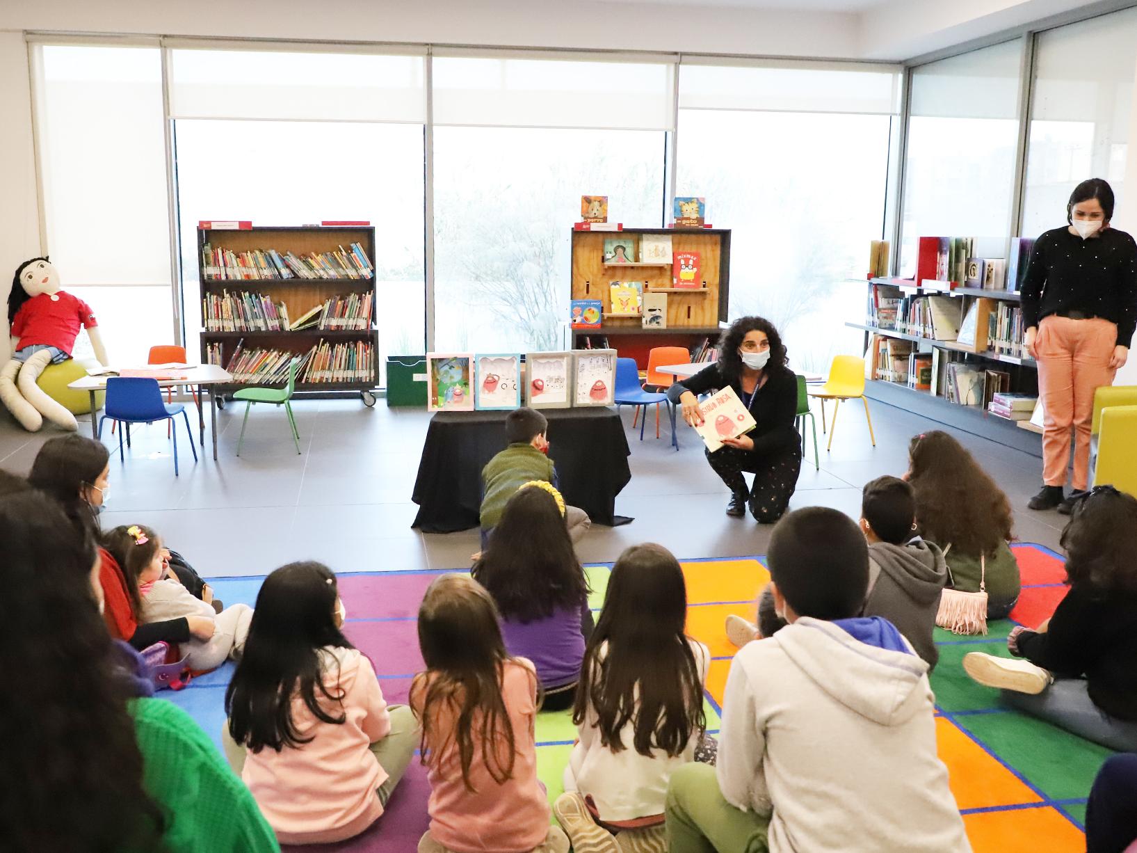 Súmate en familia a un nuevo Biblioviernes!