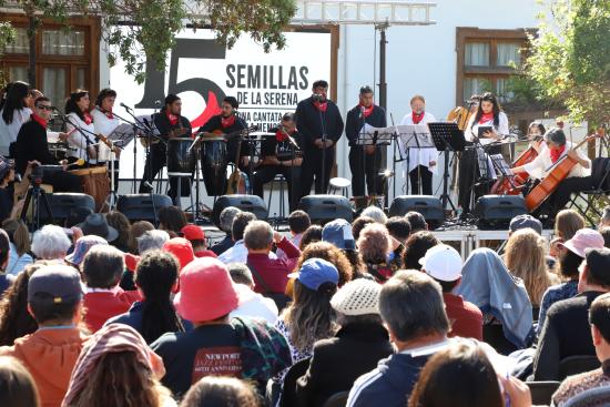 "Las 15 Semillas de La Serena: Una Cantata por la Memoria", tuvo lugar el sábado 14 de octubre en La Casa de las Palmeras, en homenaje a ejecutados por la “Caravana de la Muerte” en La Serena.